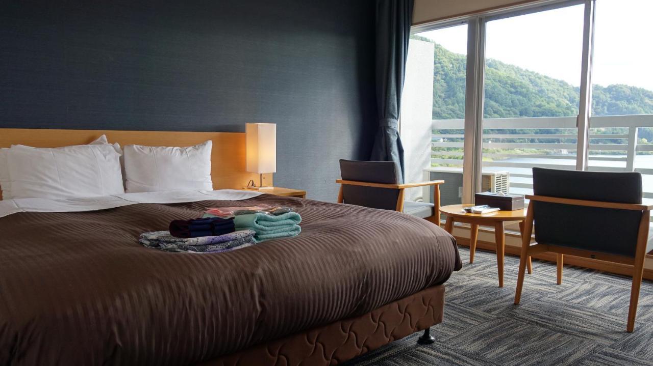 New Century Hotel 3*